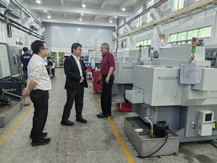 厚街鎮(zhèn)政府考察碩方-4